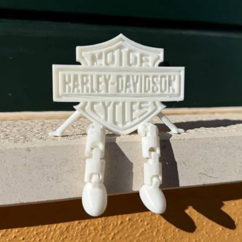 Bronvoorbeeld van het 3D-model Articulated Harley Davidson buddy door 3Duroflex