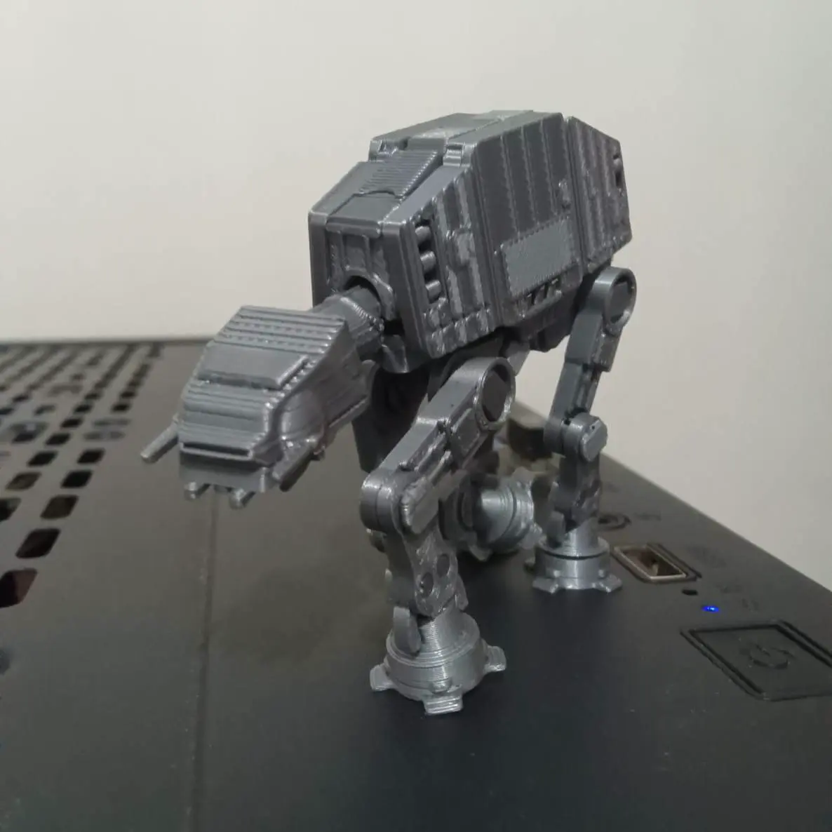 Source preview of the AT-AT Tank, Star Wars 3D model by Imagine__3D