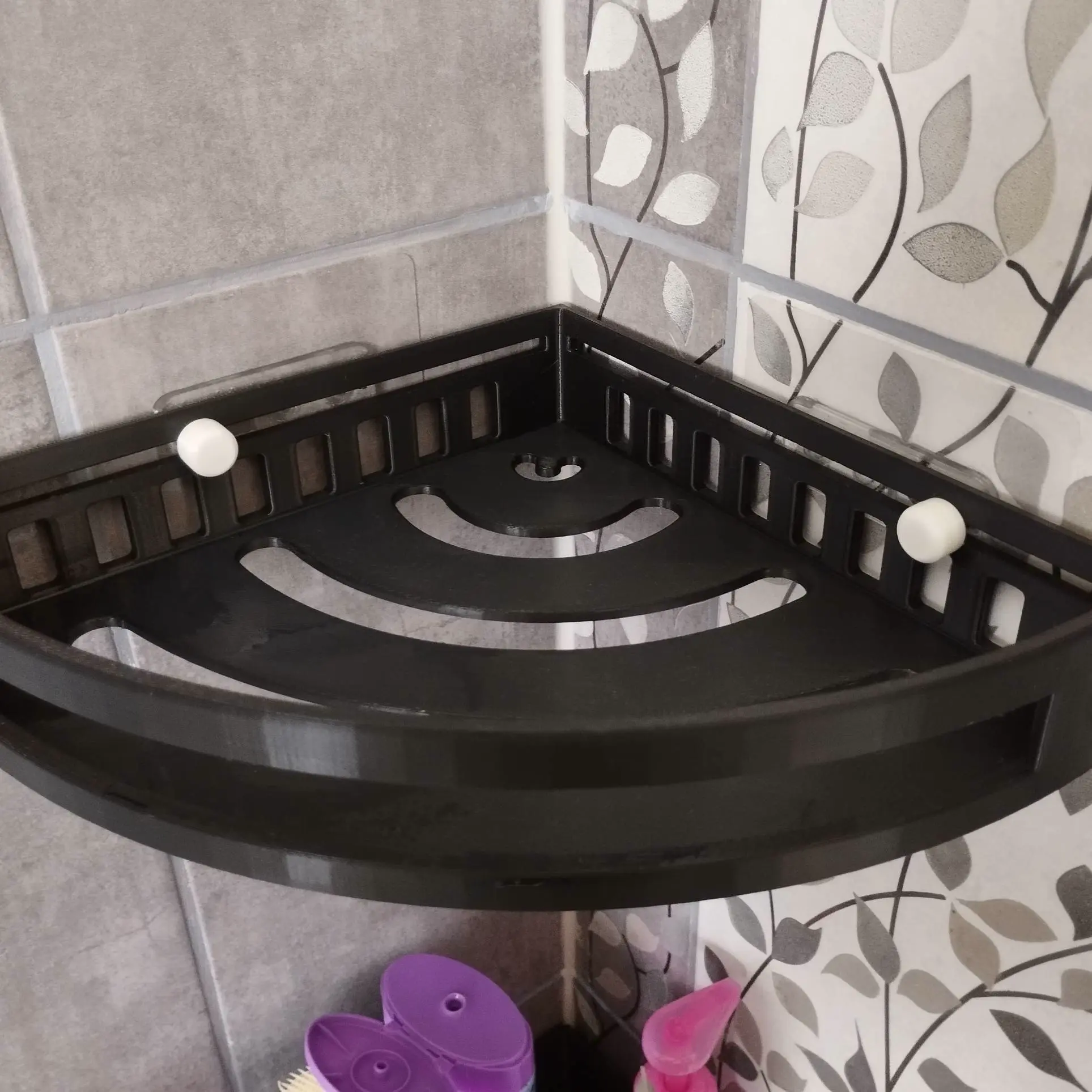 Source preview of the Bathroom shelf 3D model by Lukeercz