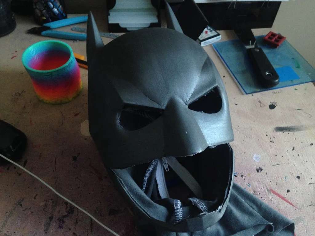 Bronvoorbeeld van het 3D-model Batman cowl door YourTypicalGeek