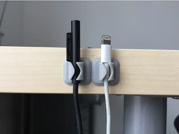 Bronvoorbeeld van het 3D-model Cabel Holder door HIEUHAICHE