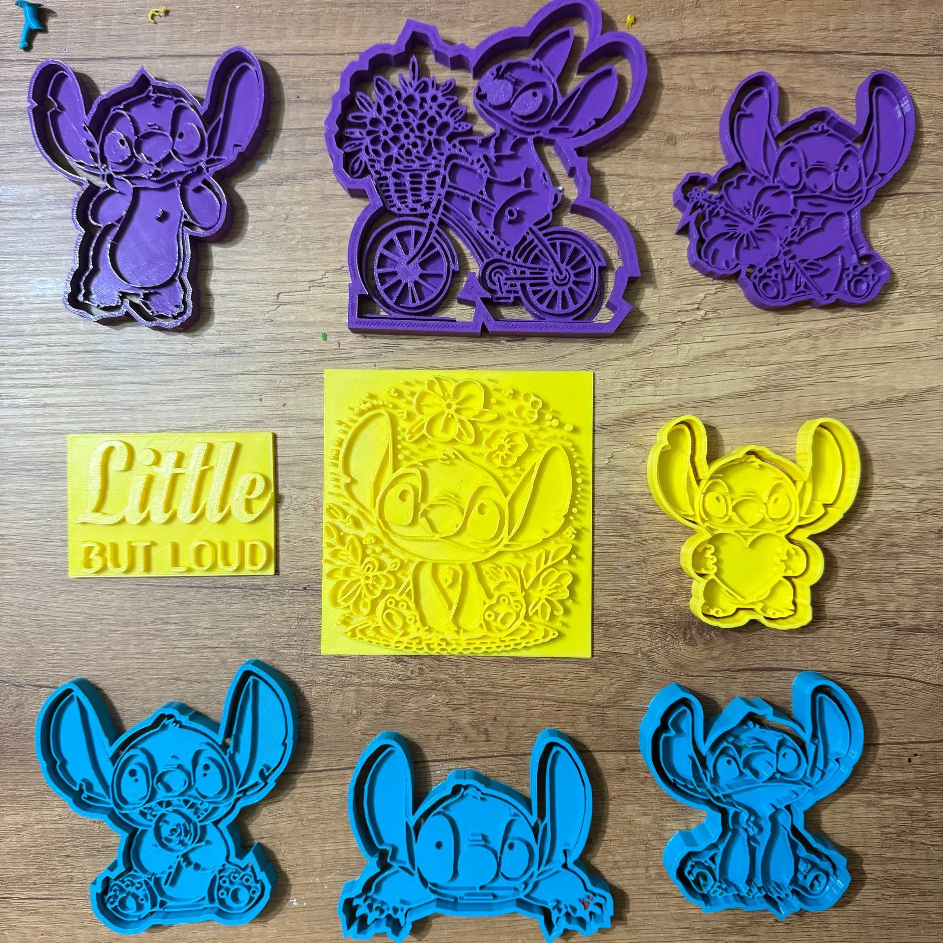 Bronvoorbeeld van het 3D-model COOKIE CUTTER STITCH (9x BIG PACK) door 3Duman_Cookie