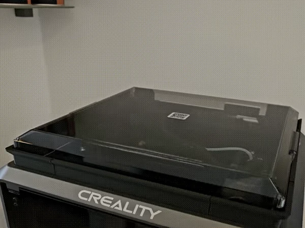 Source preview of the Lid riser compatible with Creality K1C 3D model by Patrick Van Dulkenraad