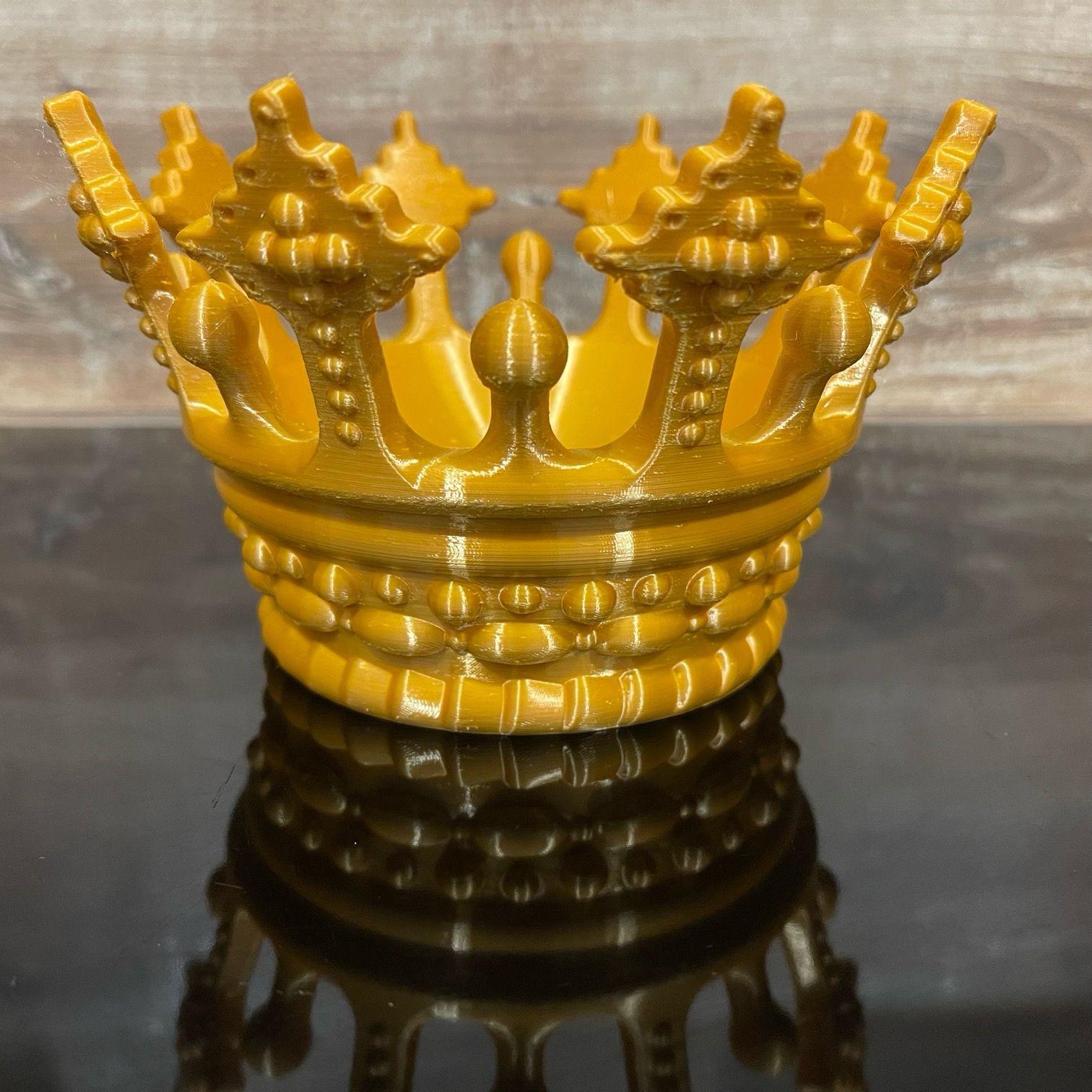 Source preview of the Crown 3D model by CHRIS  DESIGN