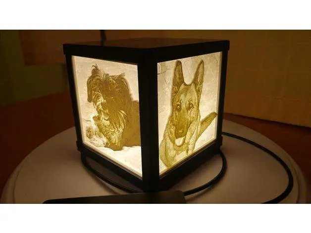 Bronvoorbeeld van het 3D-model Cubo para litofania door Awoken