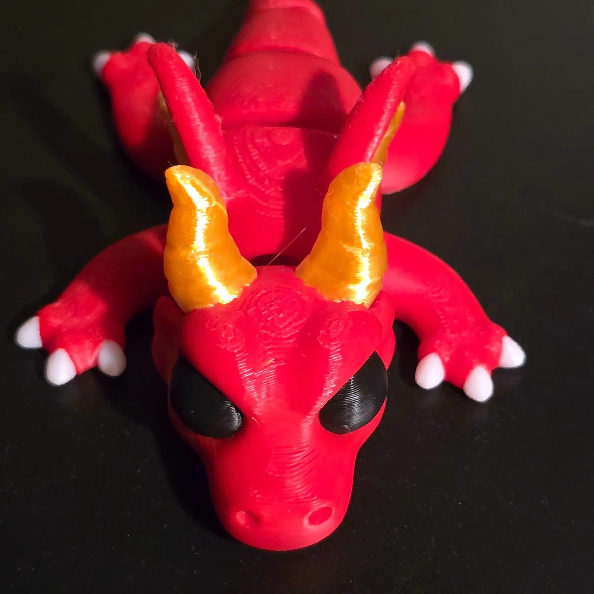 Bronvoorbeeld van het 3D-model Cute Flexi Dragon door The Other Guy