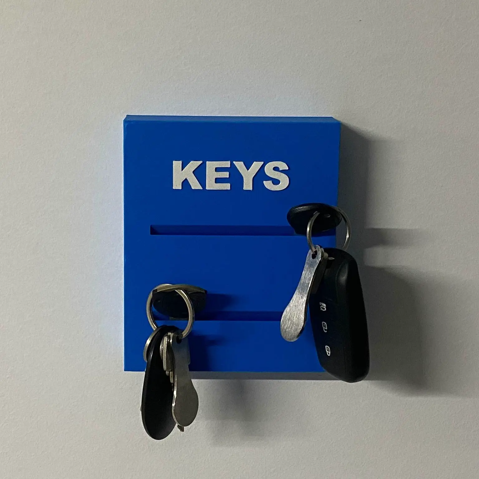 Bronvoorbeeld van het 3D-model DESIGN WALL KEYCHAIN door JUAN PARDO VILARIÑO