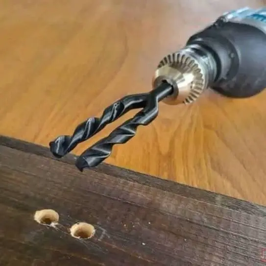 Bronvoorbeeld van het 3D-model double drill door sewek