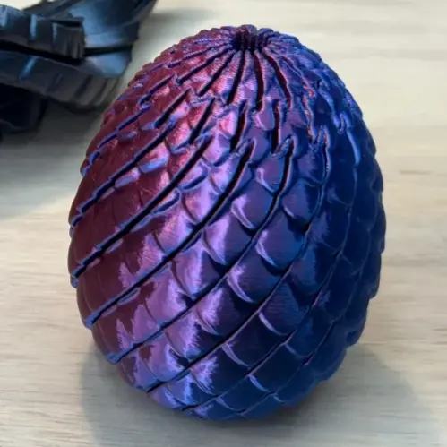 Bronvoorbeeld van het 3D-model Dragon Egg Fidget door Robert 20101