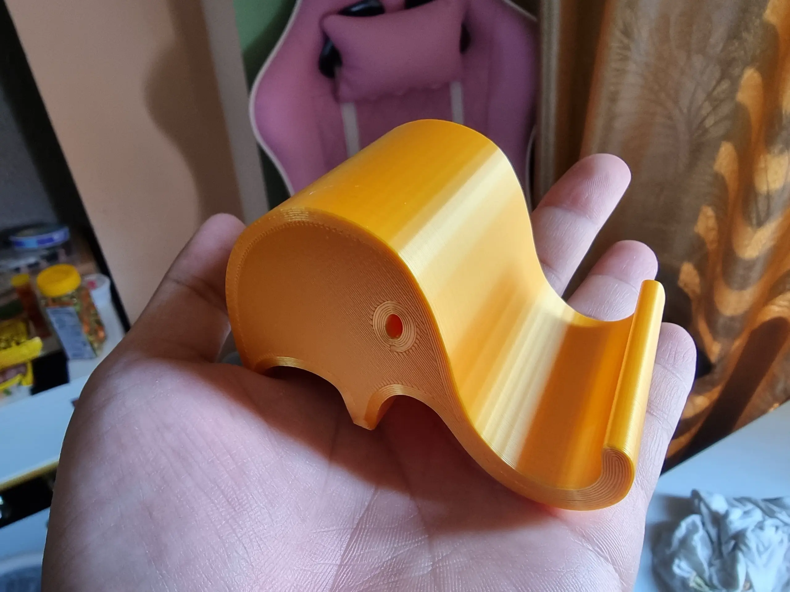 Source preview of the Elephant Phone Stand 3D model by HIEUBRAVO