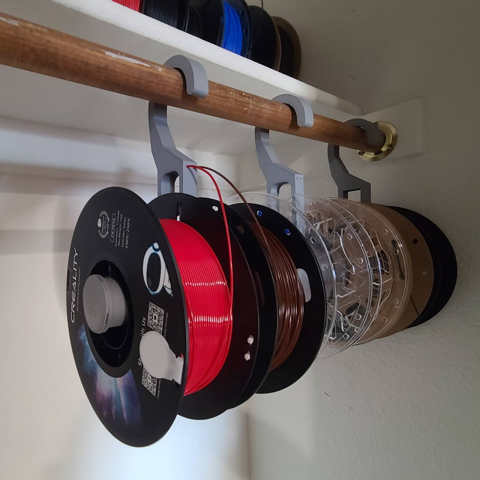 Bronvoorbeeld van het 3D-model Filament Hanger door Does Plastic