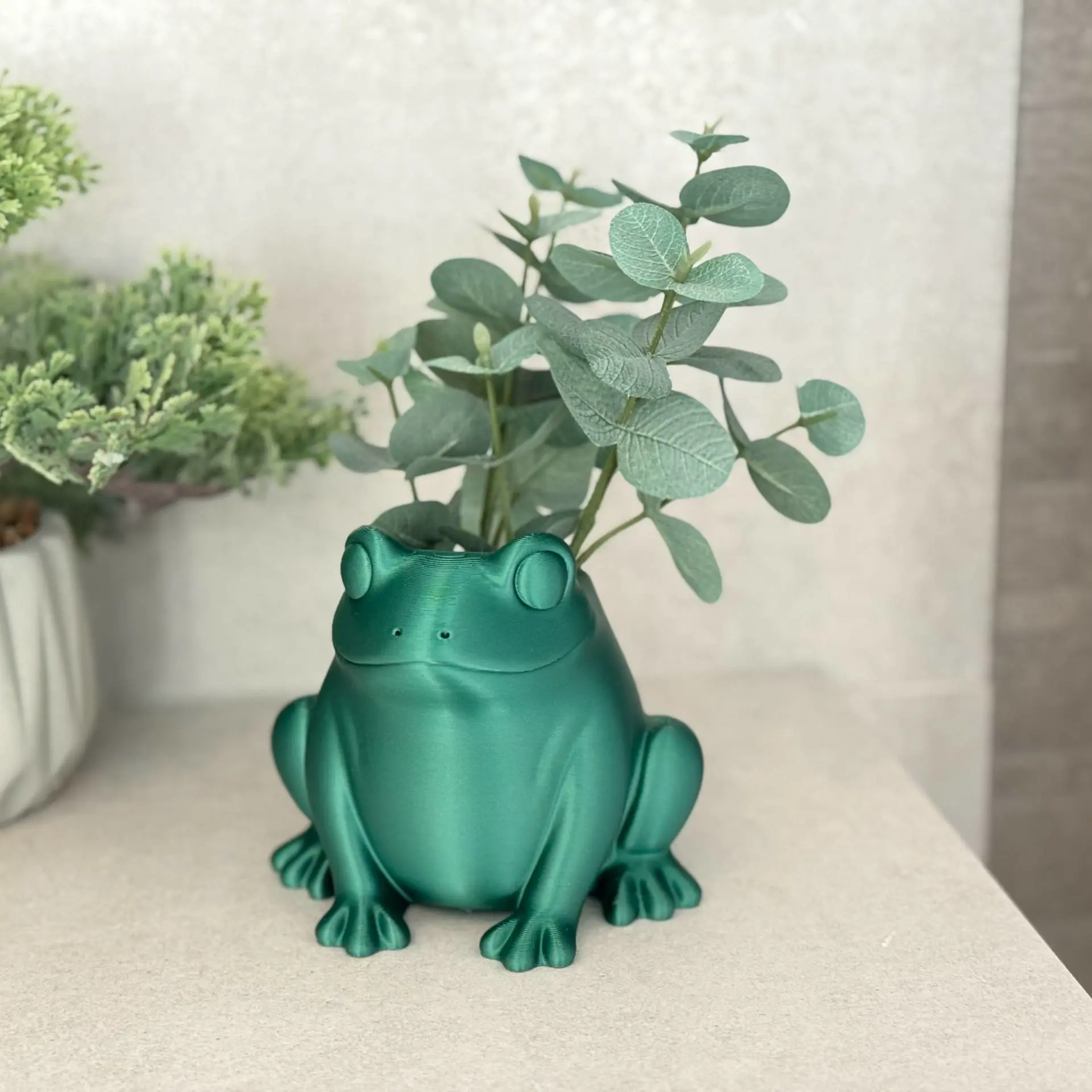 Bronvoorbeeld van het 3D-model Froggy Planter door Stigern