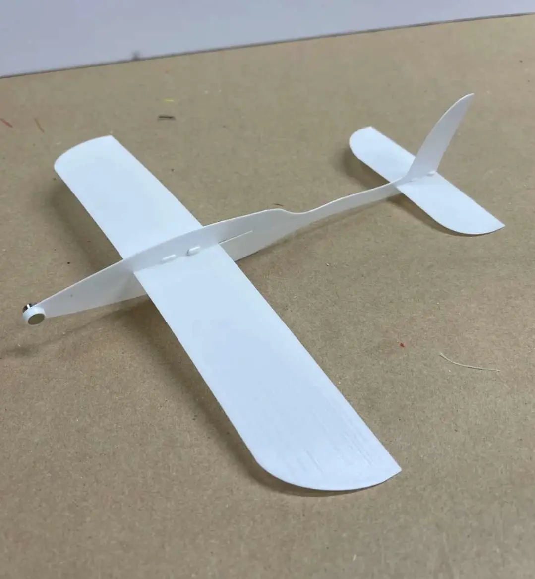 Source preview of the Glider 3D model by user8990550001