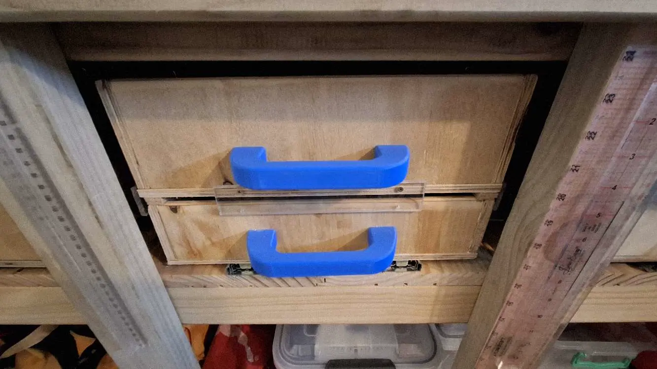 Source preview of the Handle for drawers or cupboards 3D model by Stefan89