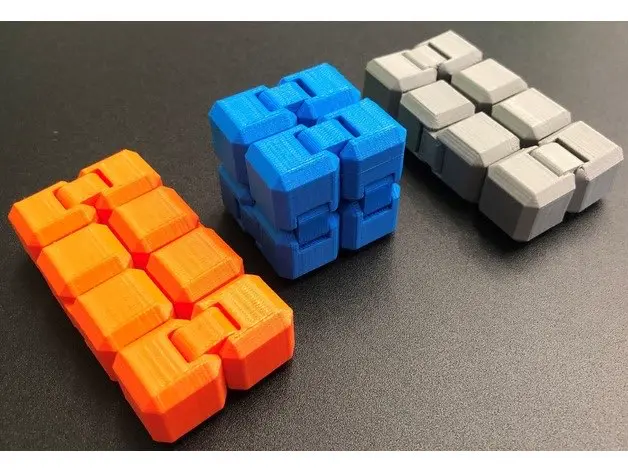 Bronvoorbeeld van het 3D-model Infinity fidget cube door Nikjustice93