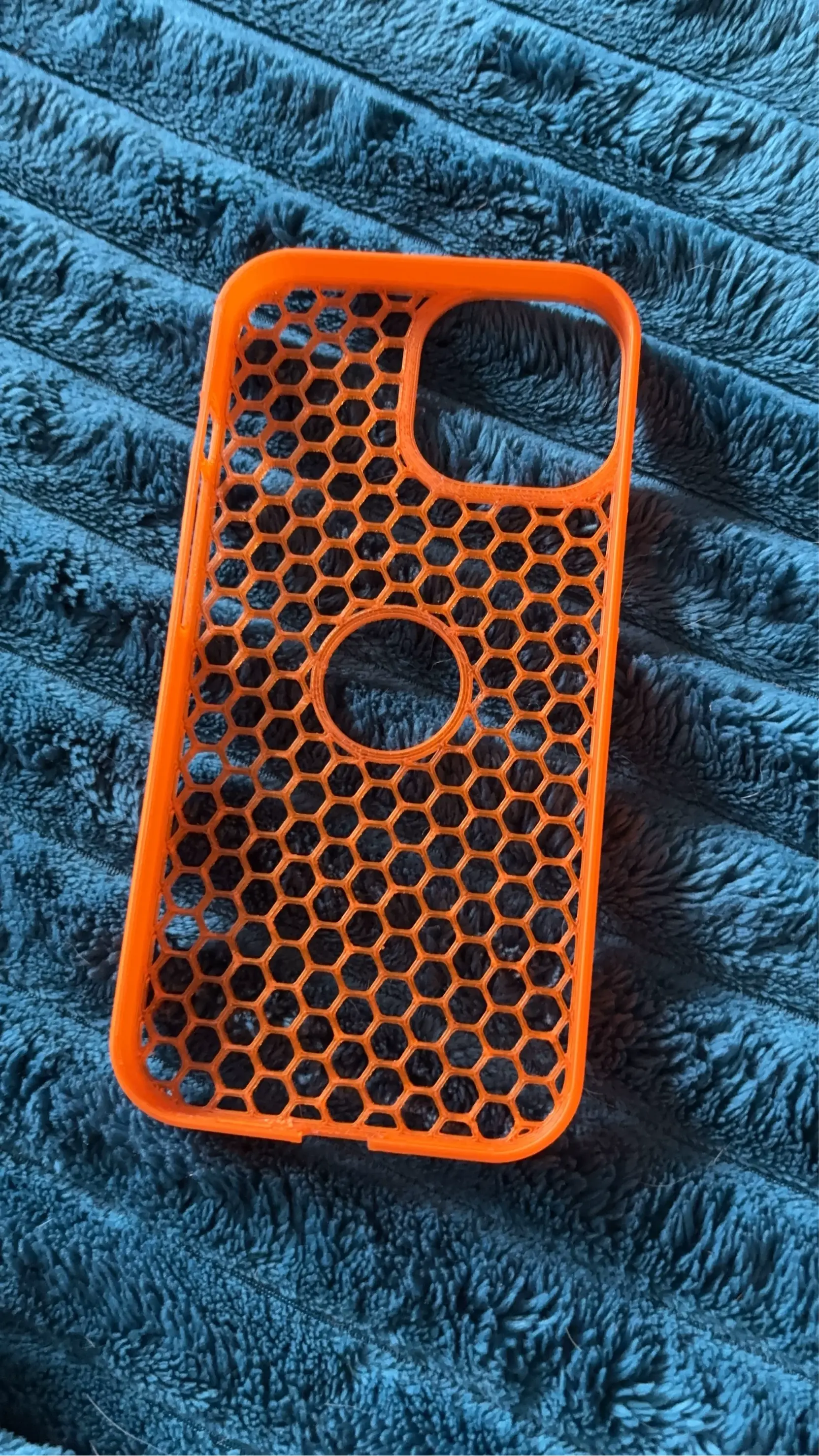 Bronvoorbeeld van het 3D-model iPhone 15 Case door 3DIY