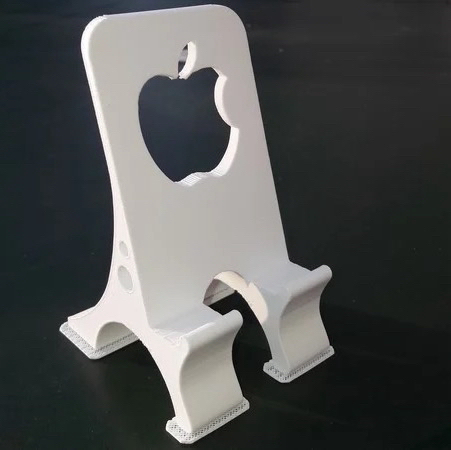 Source preview of the iPhone holder 3D model by Clemster