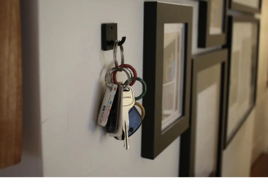 Source preview of the Key hanger 3D model by Emr918