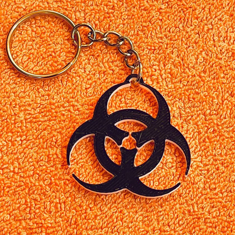 Bronvoorbeeld van het 3D-model Keychain Danger Nuclear door Thorpedito