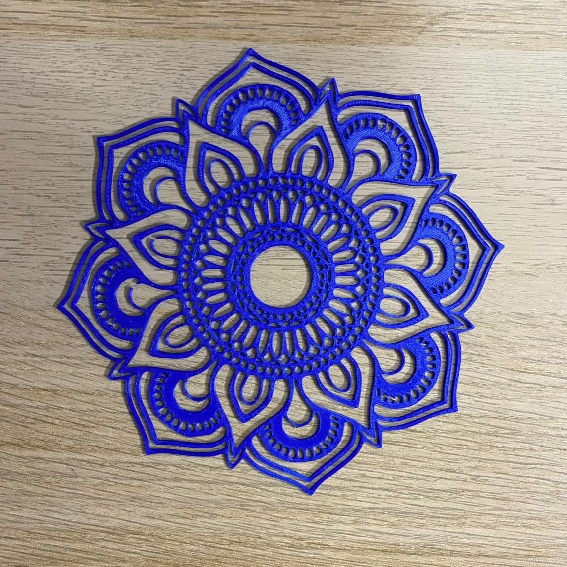 Bronvoorbeeld van het 3D-model Mandala decoration door PiedadM