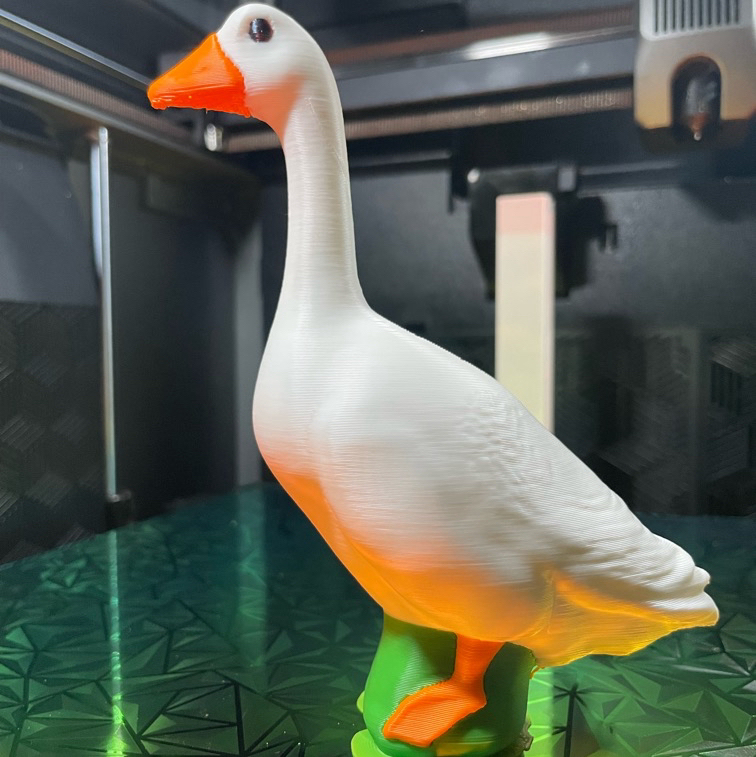 Bronvoorbeeld van het 3D-model Mini Porch Goose door Lucky Doo