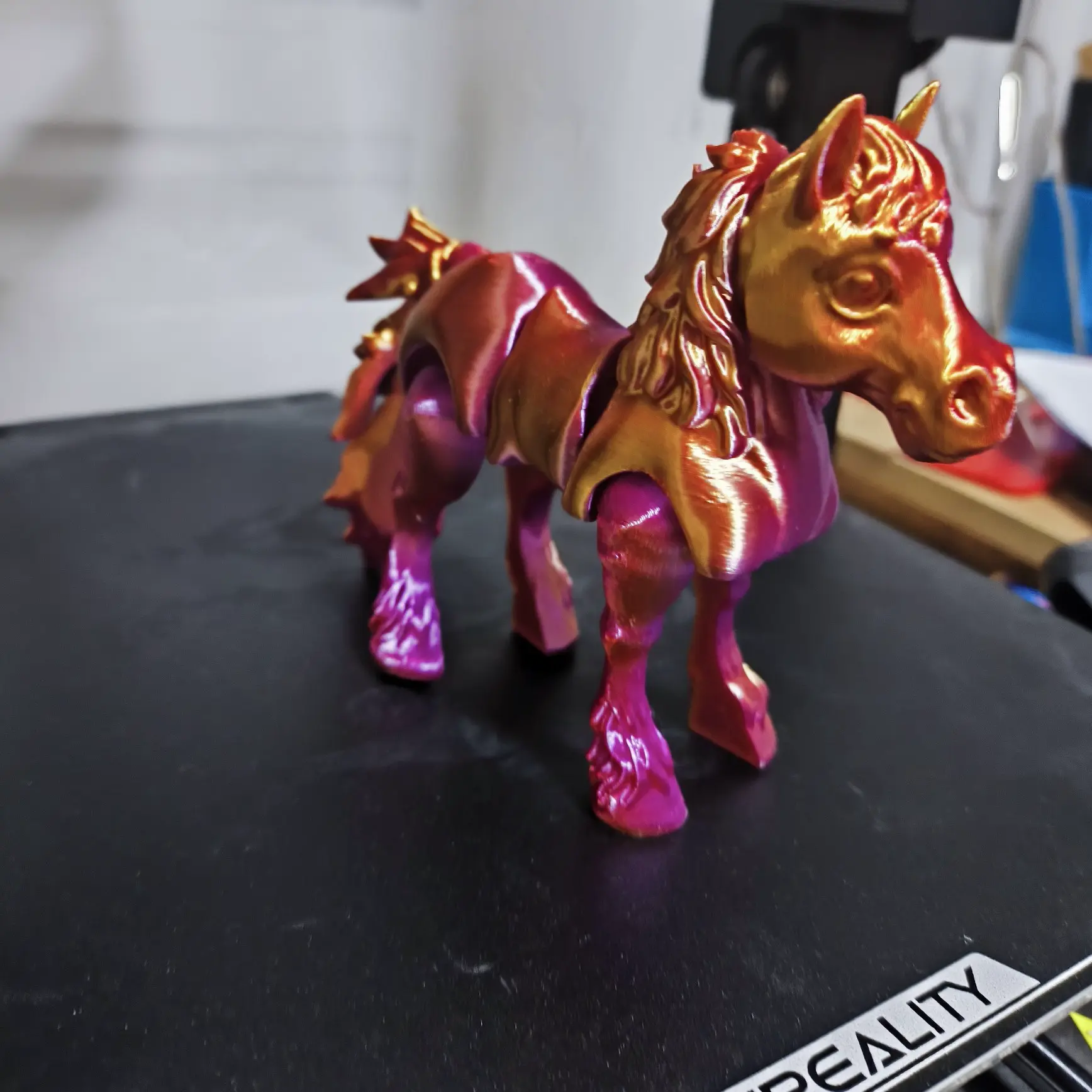 Bronvoorbeeld van het 3D-model лошадка door IgorVirus