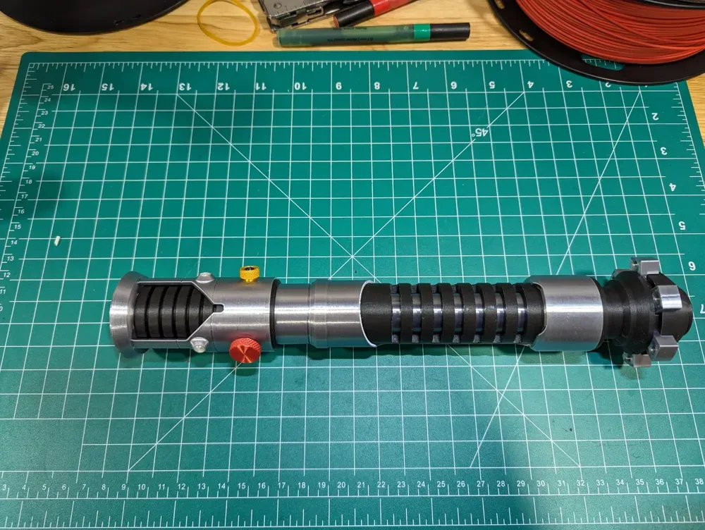 Source preview of the Obi Wan Kenobi Lightsaber Episode 1 3D model by Klaasy