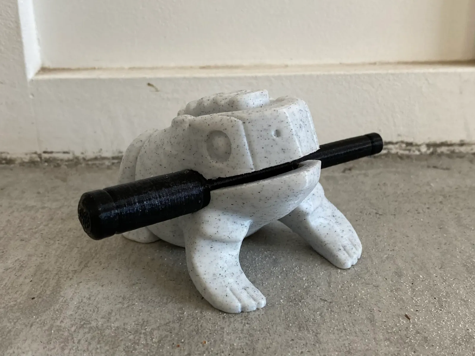 Source preview of the Percussion Frog 3D model by DnD_Geek