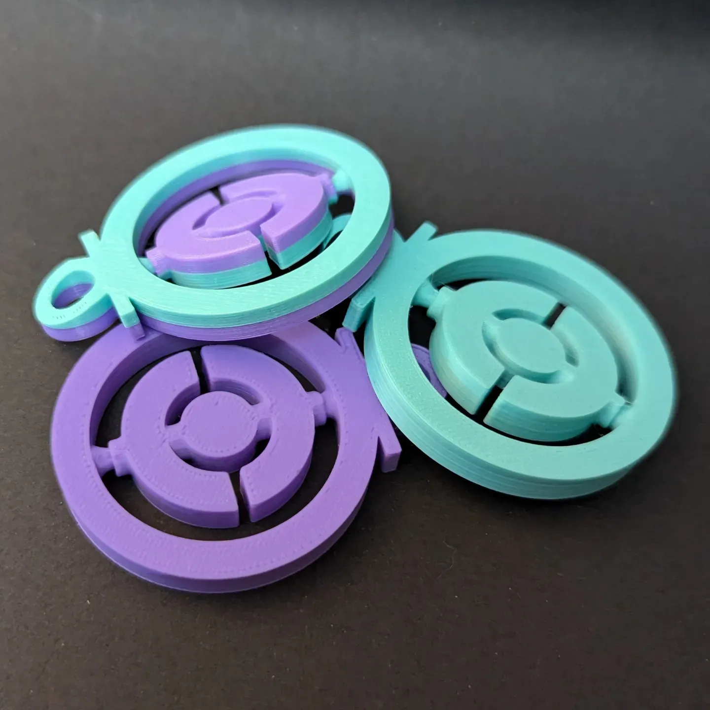 Bronvoorbeeld van het 3D-model pokestop fidget door familyprints