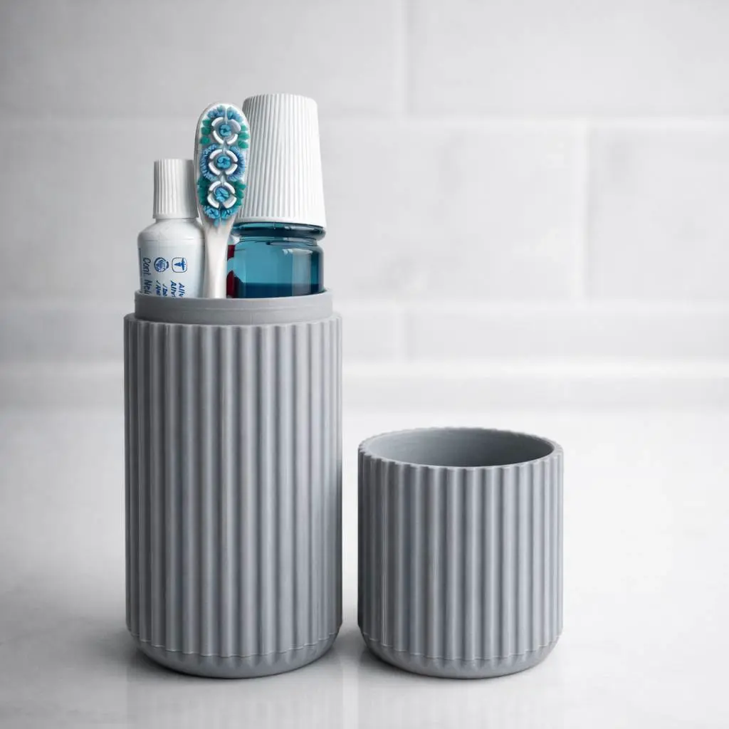 Source preview of the Portable Toothbrush Holder 3D model by AnsusAJAQ