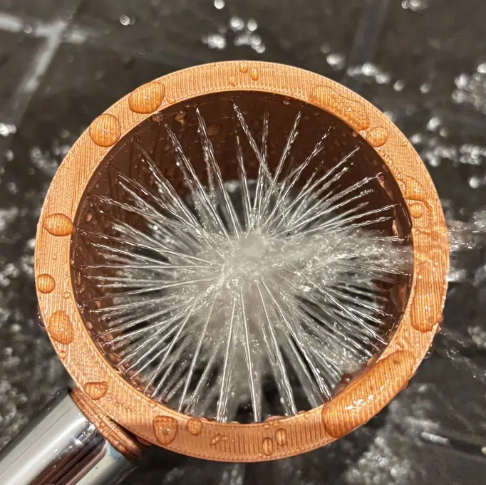 Bronvoorbeeld van het 3D-model Shower nozzle door Joh143
