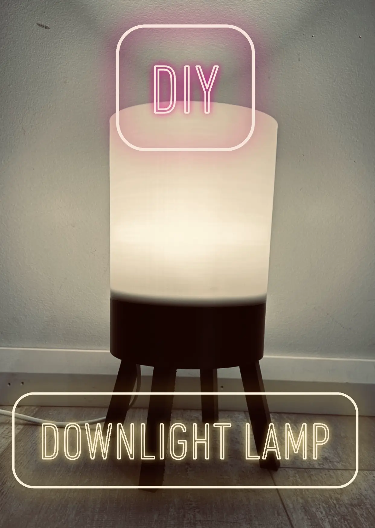 Bronvoorbeeld van het 3D-model Simple Minimal DIY Lamp without expensive electronics door BTDesign