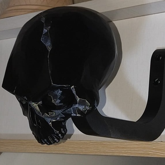 Source preview of the Skull Helmet Holder 3D model by user9958071674
