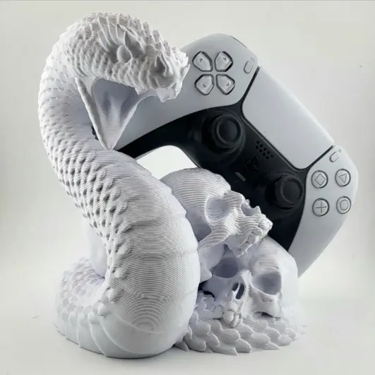 Bronvoorbeeld van het 3D-model snake and skull ps5 controller holder door STL LAB