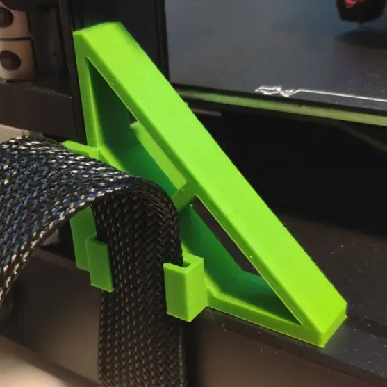 Bronvoorbeeld van het 3D-model Soporte_Ender3v3_ke door Edgar Parra