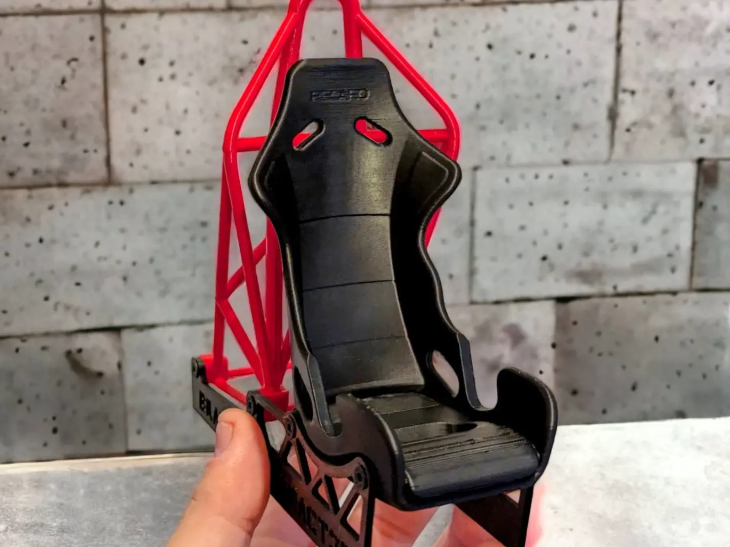 Bronvoorbeeld van het 3D-model soportes de celular  door user1179316550