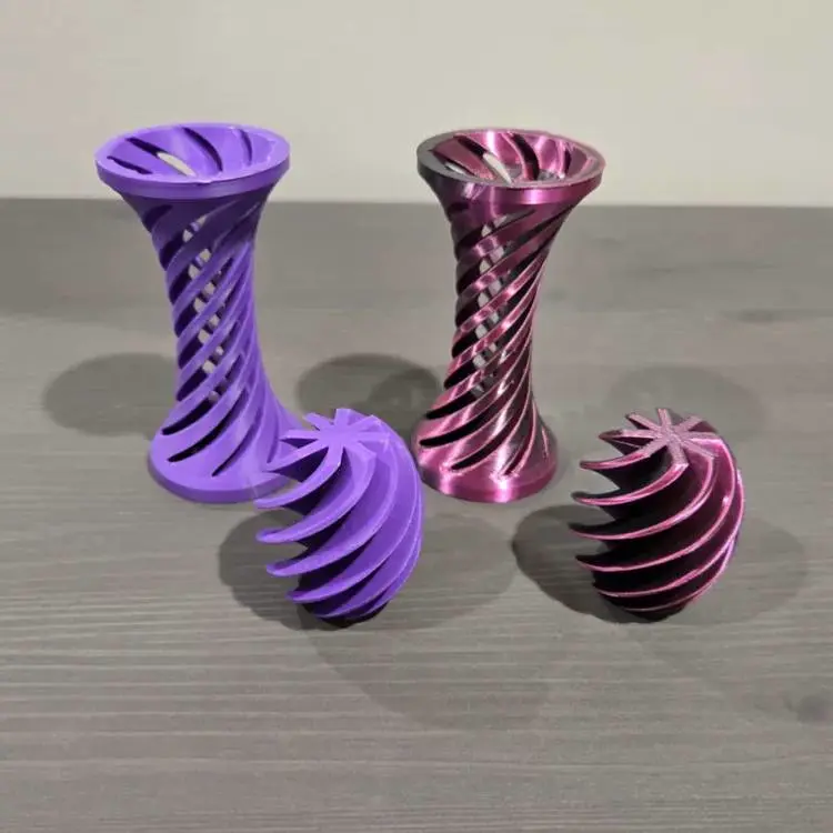 Bronvoorbeeld van het 3D-model Spiral ball fidget toy door KeyPrints