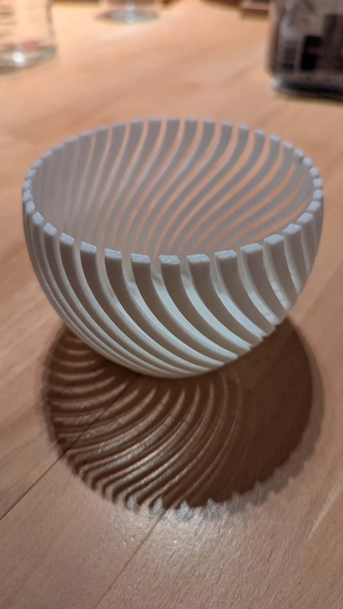 Source preview of the Spiral Cup 3D model by aquasam