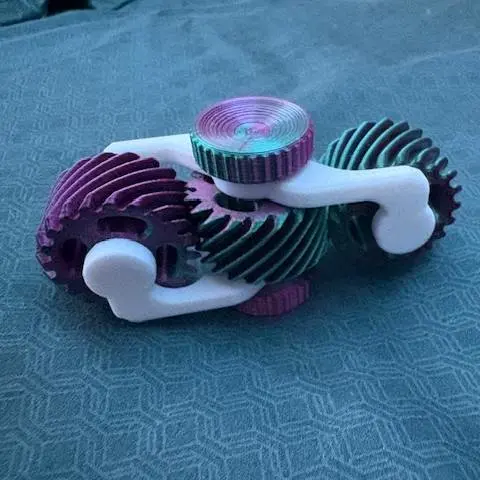 Bronvoorbeeld van het 3D-model Spiral Fidget Spinner door Pboink44