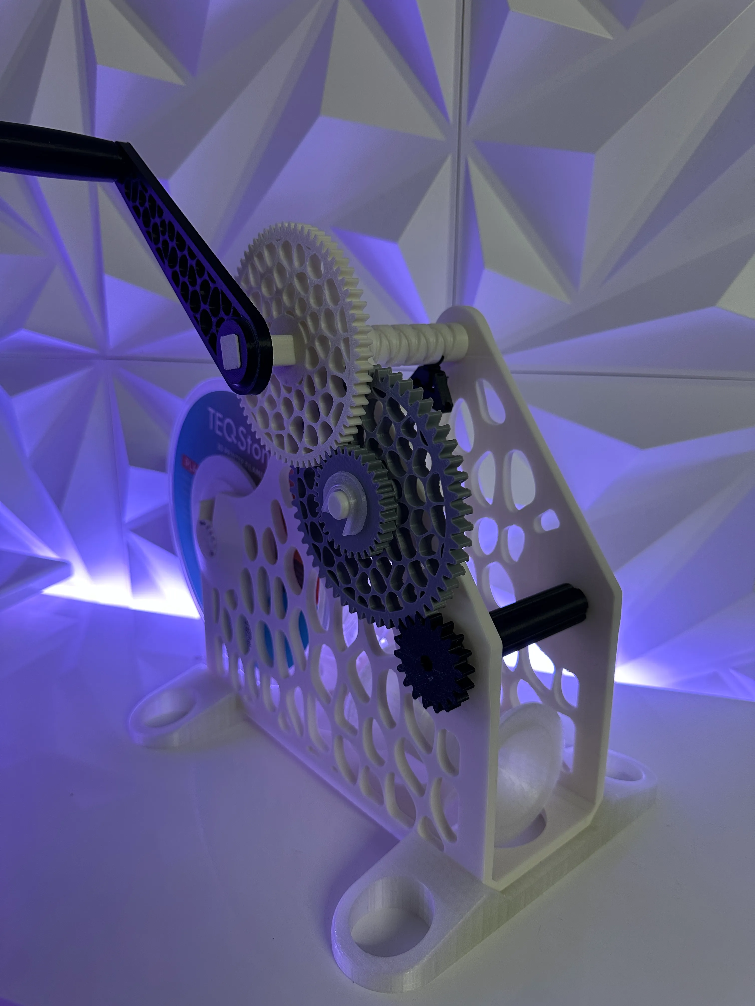 Bronvoorbeeld van het 3D-model Spool Winder / Filament Rewinder door Dark28