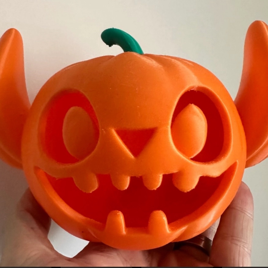 Source preview of the Stitch pumpkin 3D model by Simon 092