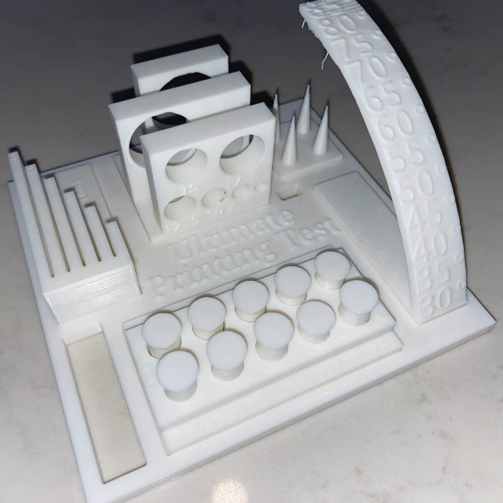 Bronvoorbeeld van het 3D-model The Ultimate Printing Test door Ryan Thurlow 77