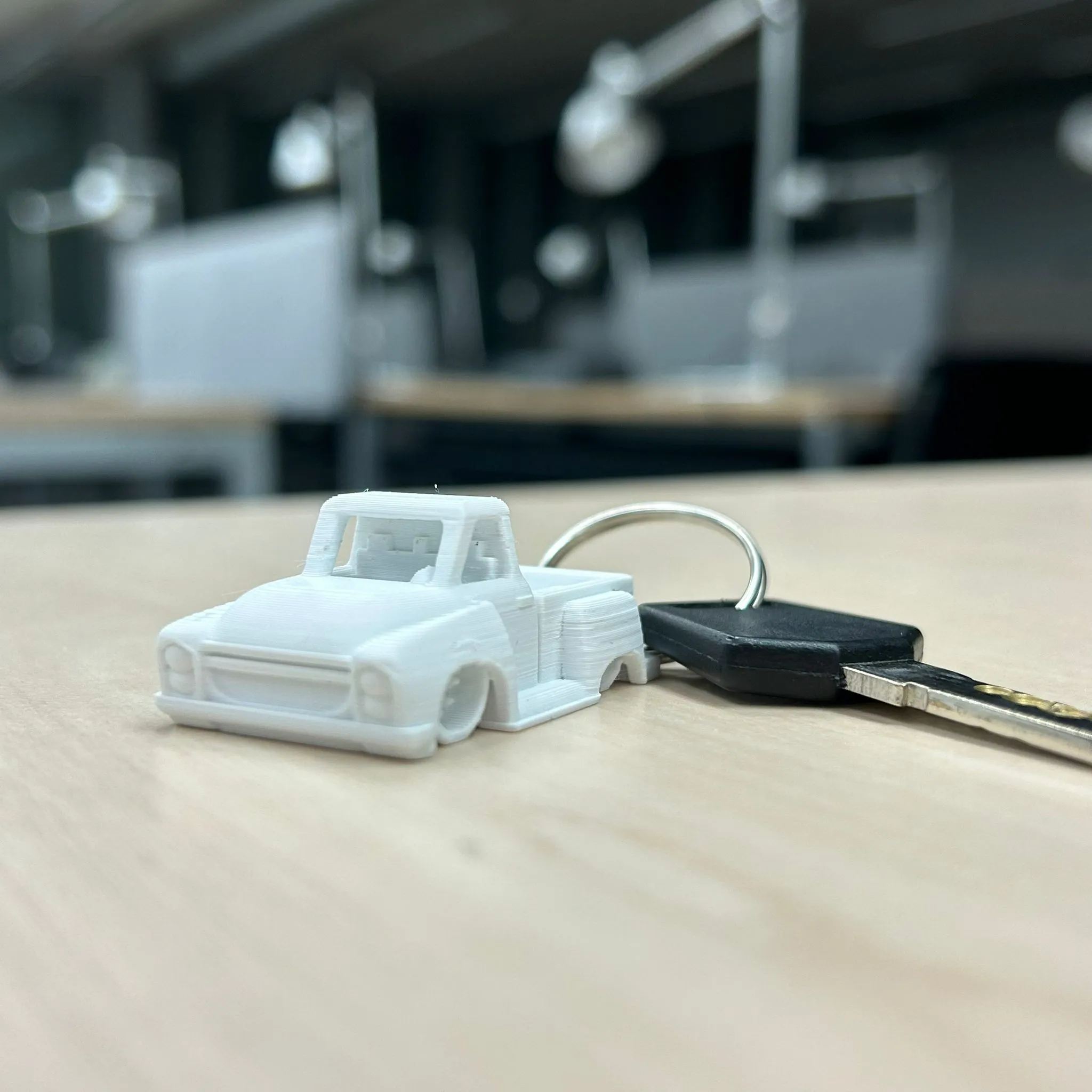Source preview of the Truck Toy Keychain 3D model by mttournoud