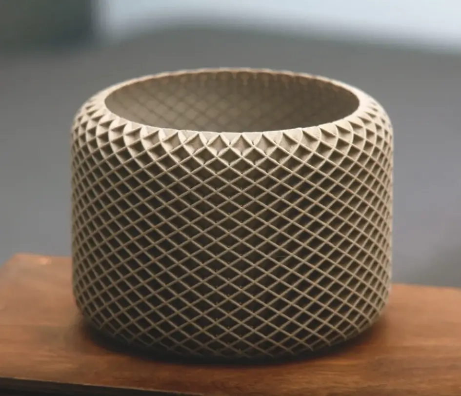 Bronvoorbeeld van het 3D-model Vaso door user2032338488