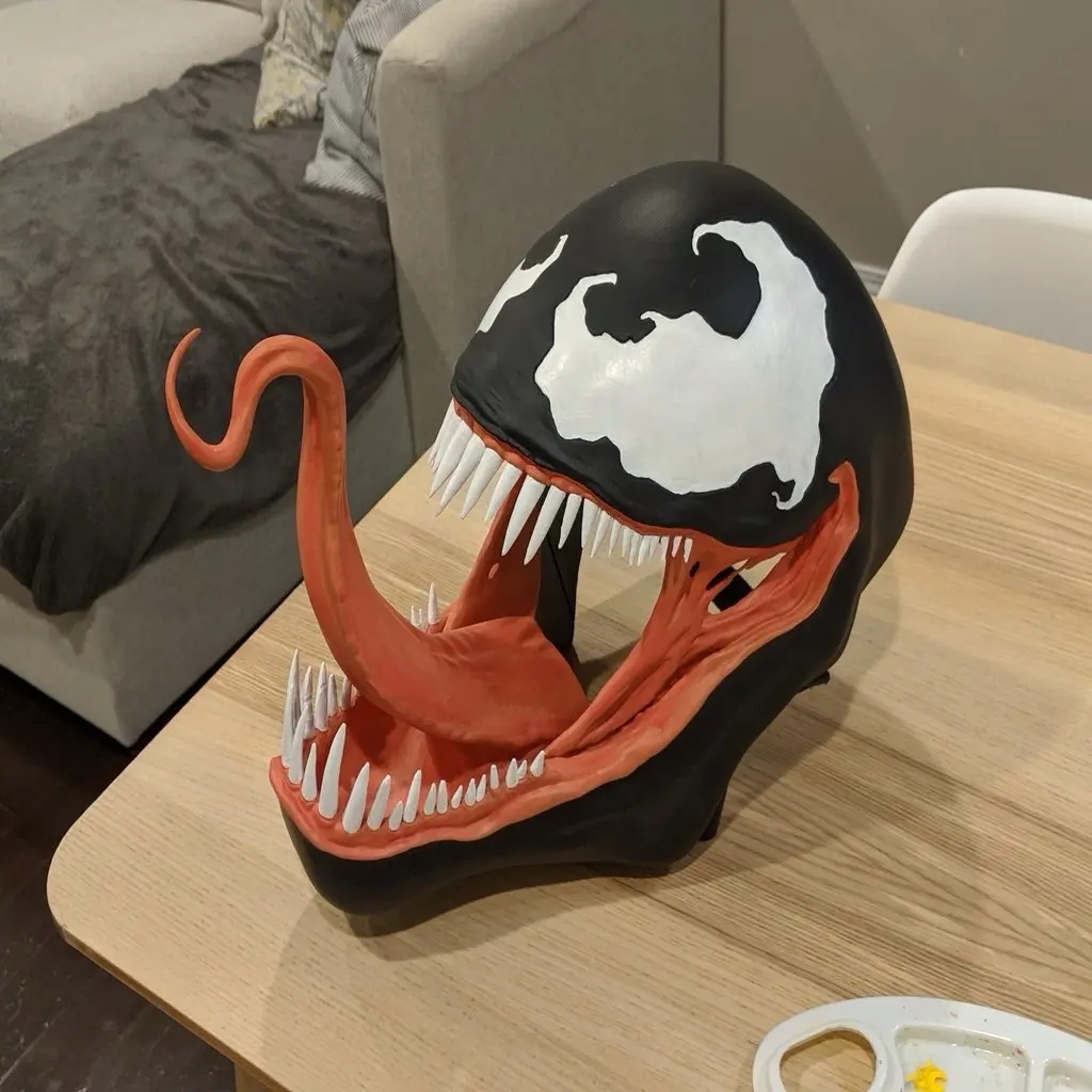 Source preview of the Venom Mask 3D model by Pensami3D