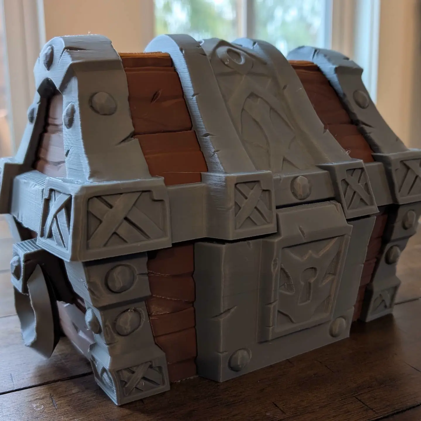 Bronvoorbeeld van het 3D-model WoW Loot Chest, Top door zSchwarttzy