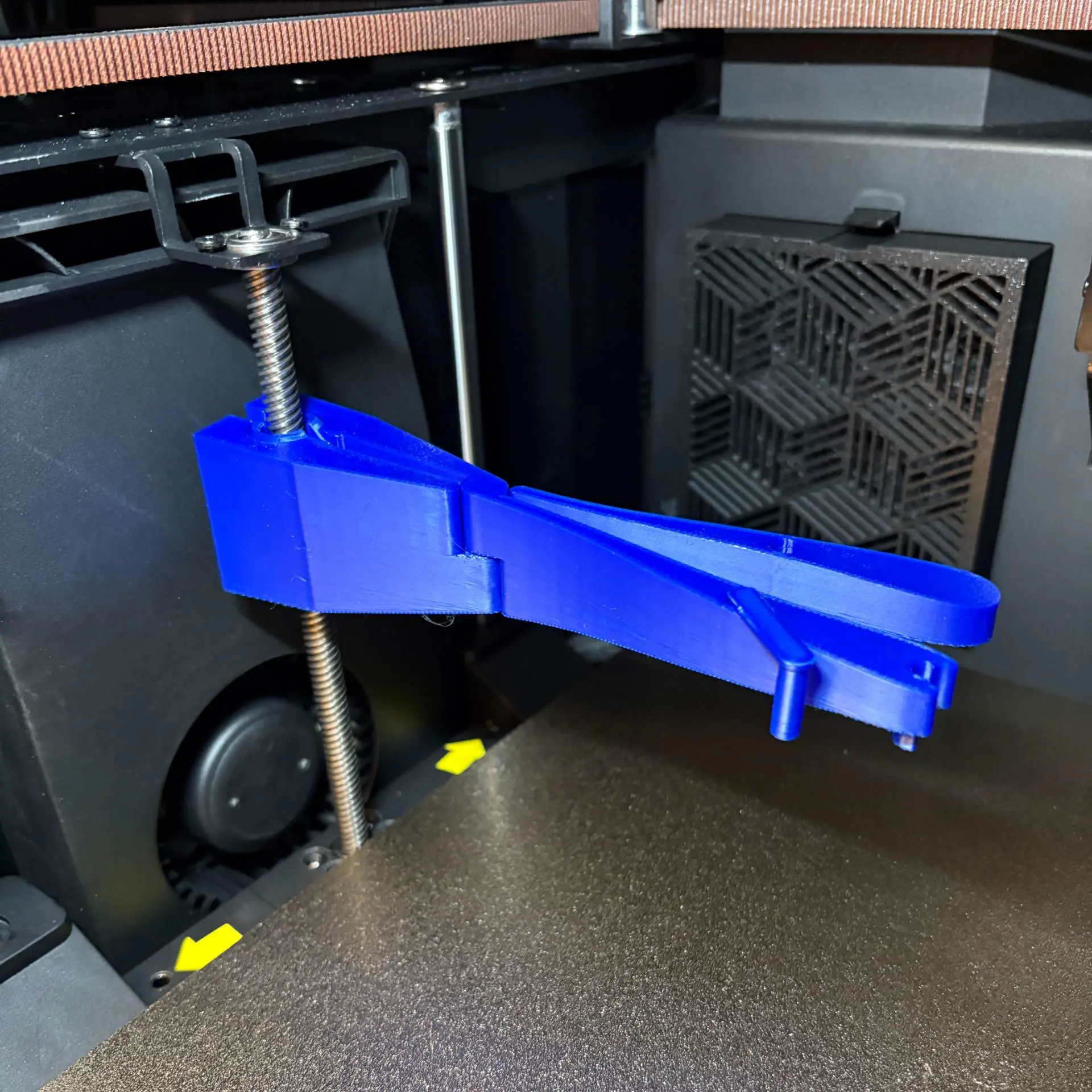 Bronvoorbeeld van het 3D-model Z-Axis Cleaner-Large door Nusha