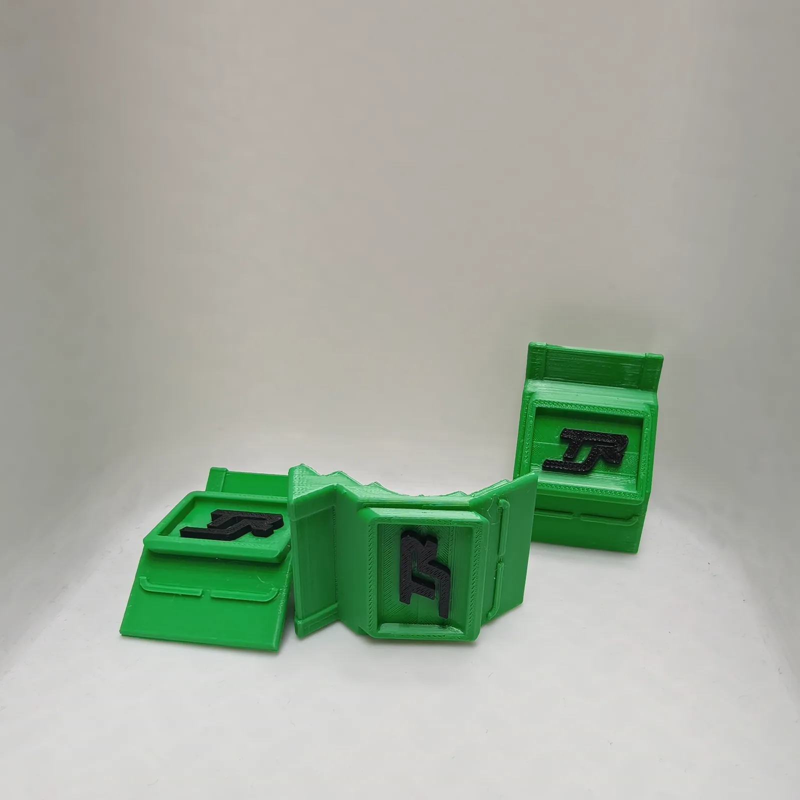 Personalised battery ID clips with initials